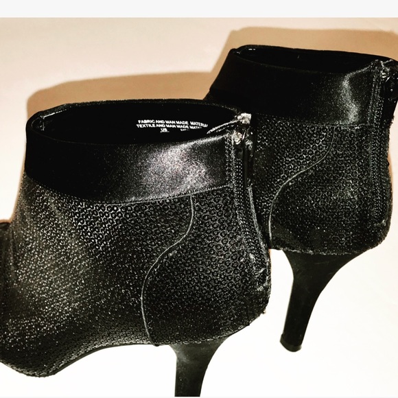 Metaphor Shoes - Black heals styled with black mini sequins booties